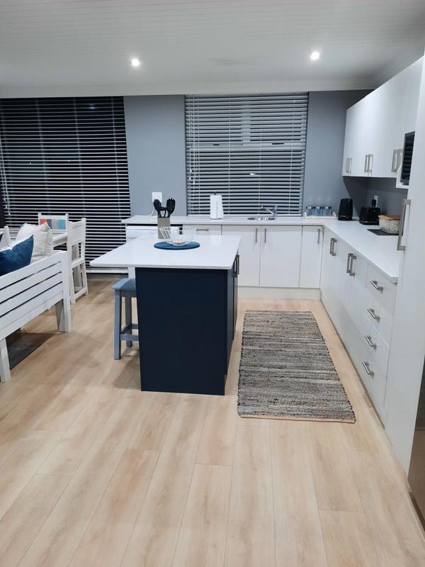 To Let 1 Bedroom Property for Rent in Dana Bay Western Cape